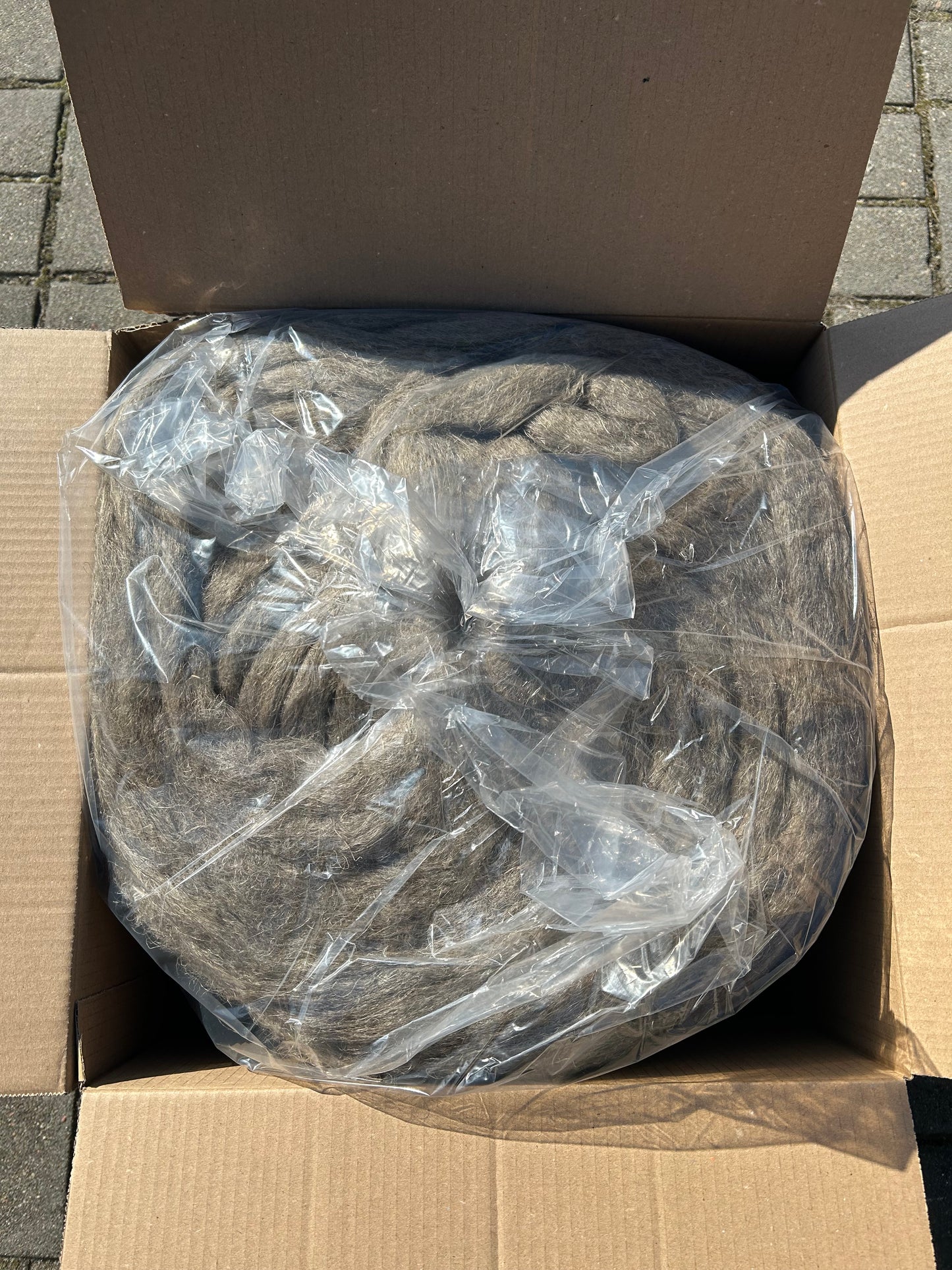 Pakuły 100% len do izolacji domów z drewnianych bali lub drewna 4kg